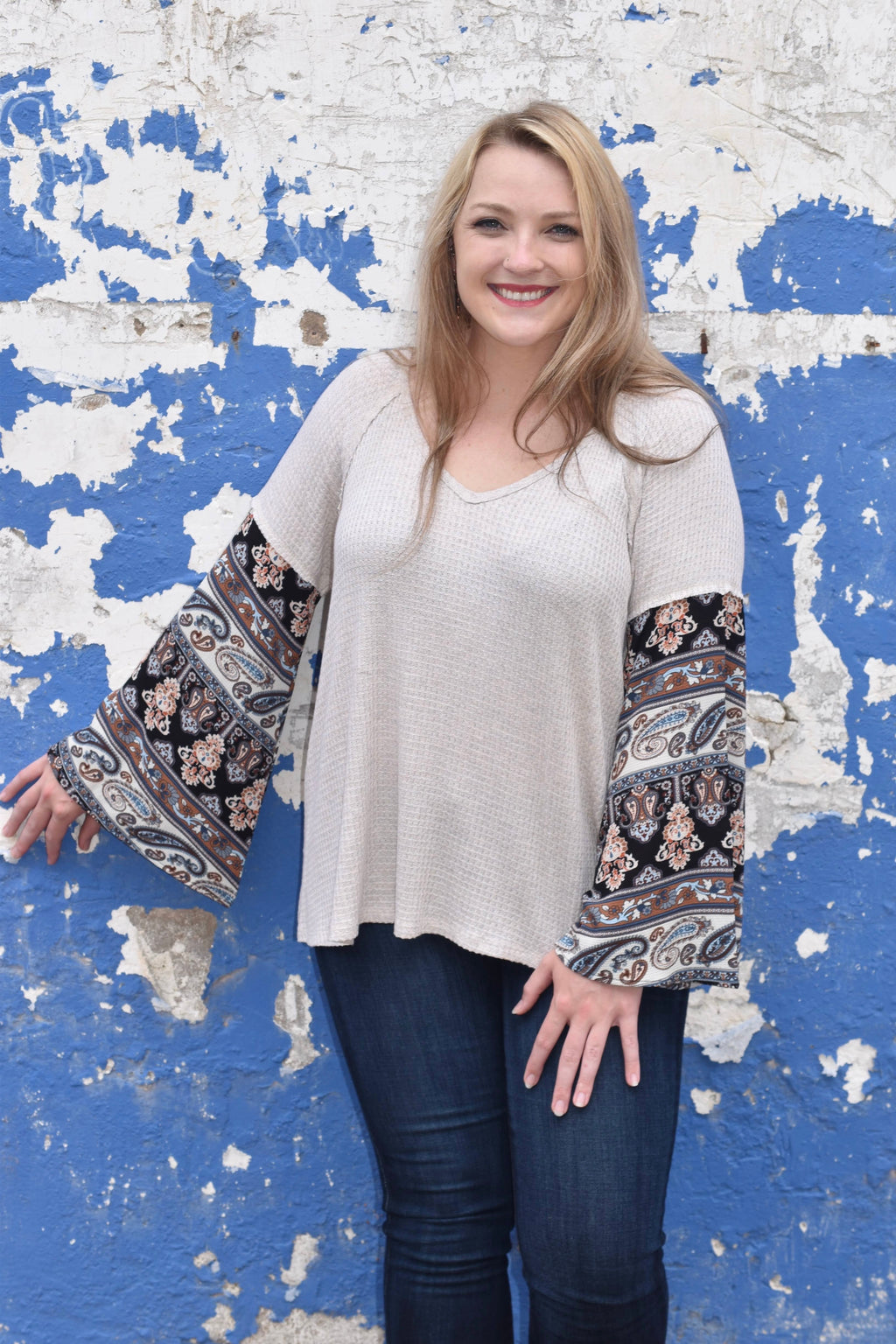 Taupe Waffle Top w Flair Patterned Sleeve