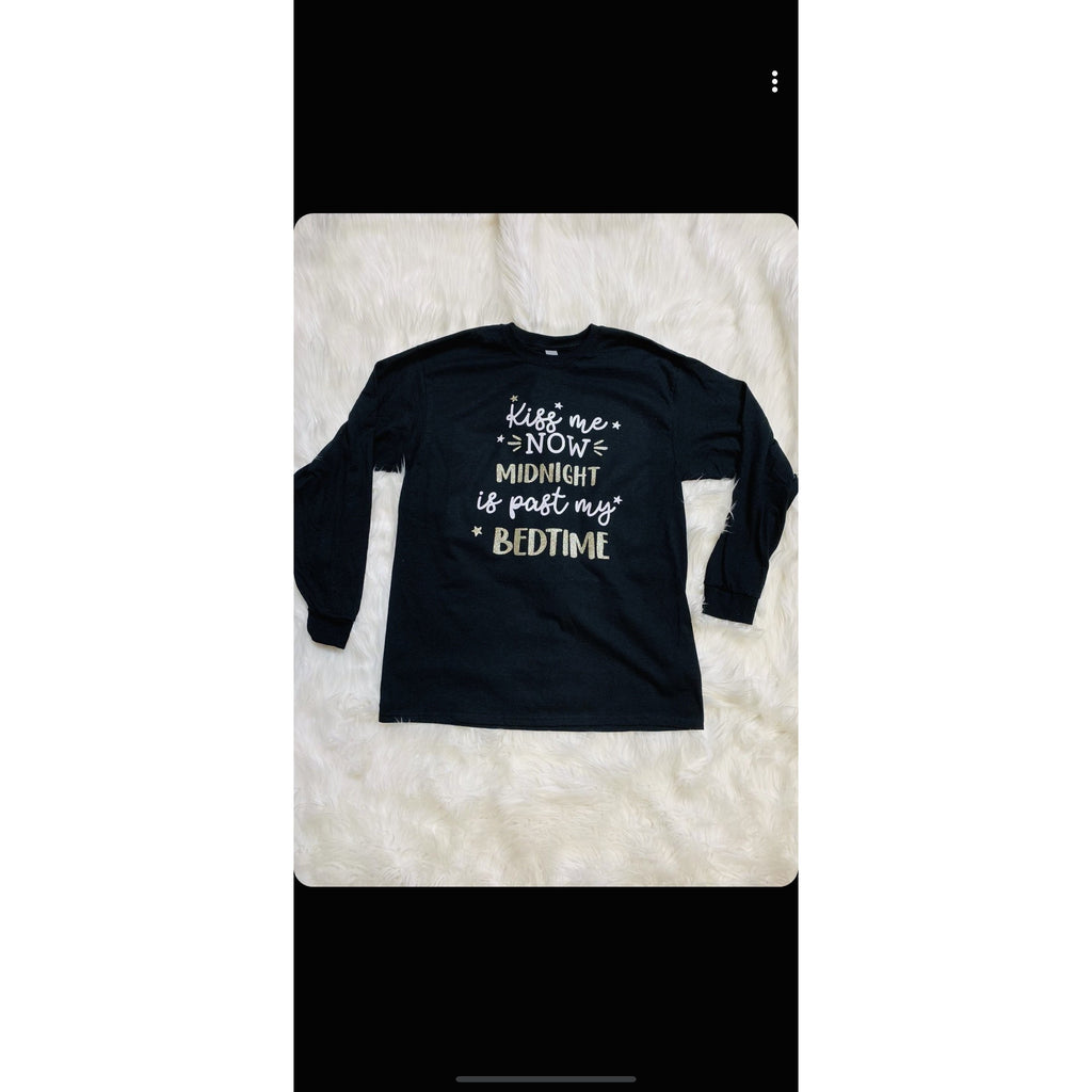 “Kiss me now, midnight is past my bedtime” Vinyl Shirt